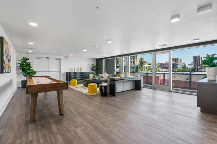 Burbank apartments for rent - image - imgi_25_Building_and_Amenities_Community_Room_2023(20230929131930592).webp