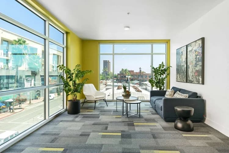 Burbank apartments for rent - image - imgi_35_Building_and_Amenities_3rd_Floor_Landing(20230929131938214).webp
