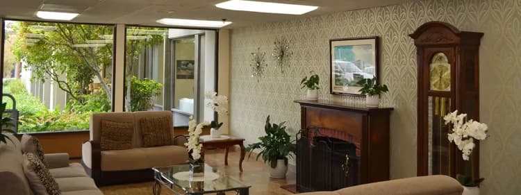 Burbank apartments for rent - image - imgi_27_hp-livingroom.webp