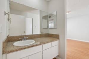 Burbank apartments for rent - image - image-12.jpg