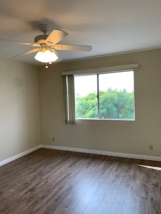 Burbank apartments for rent - image - img_0240 (1).webp