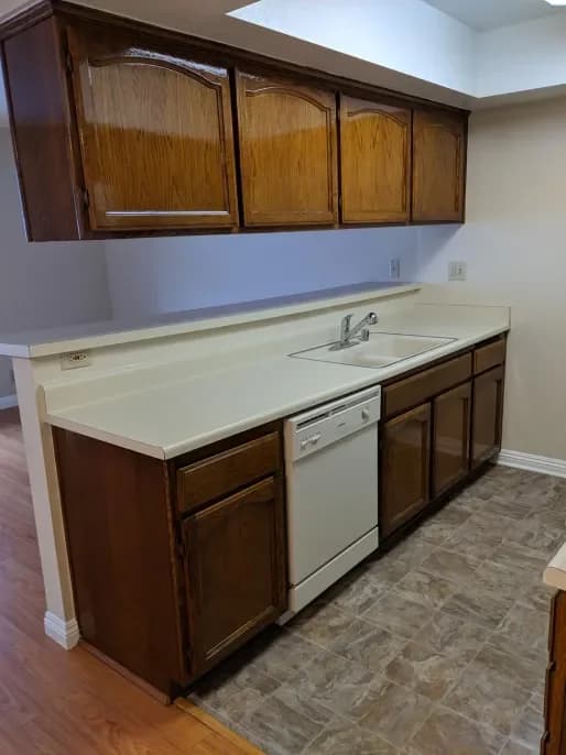 Burbank apartments for rent - image - 229 West Tujunga - 4.webp