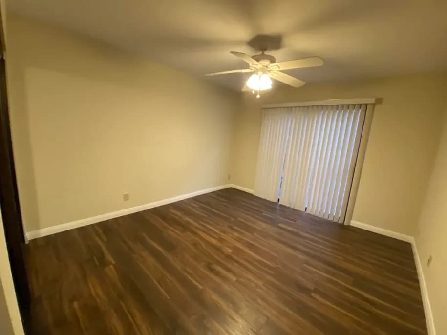 Burbank apartments for rent - Property image - 449 E Providencia Ave - 2