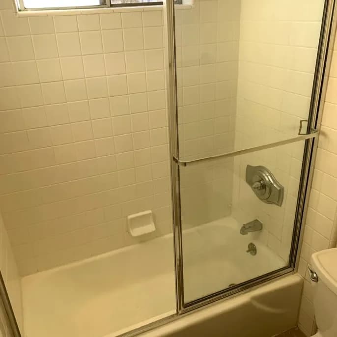 Burbank apartments for rent - image - 509 E San Jose - 19.webp