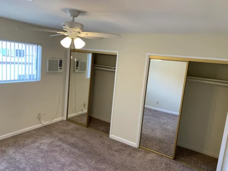 Burbank apartments for rent - image - 509 E San Jose - 09.webp