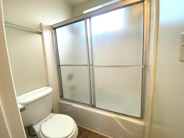 Burbank apartments for rent - image - 509 E San Jose - 25.webp